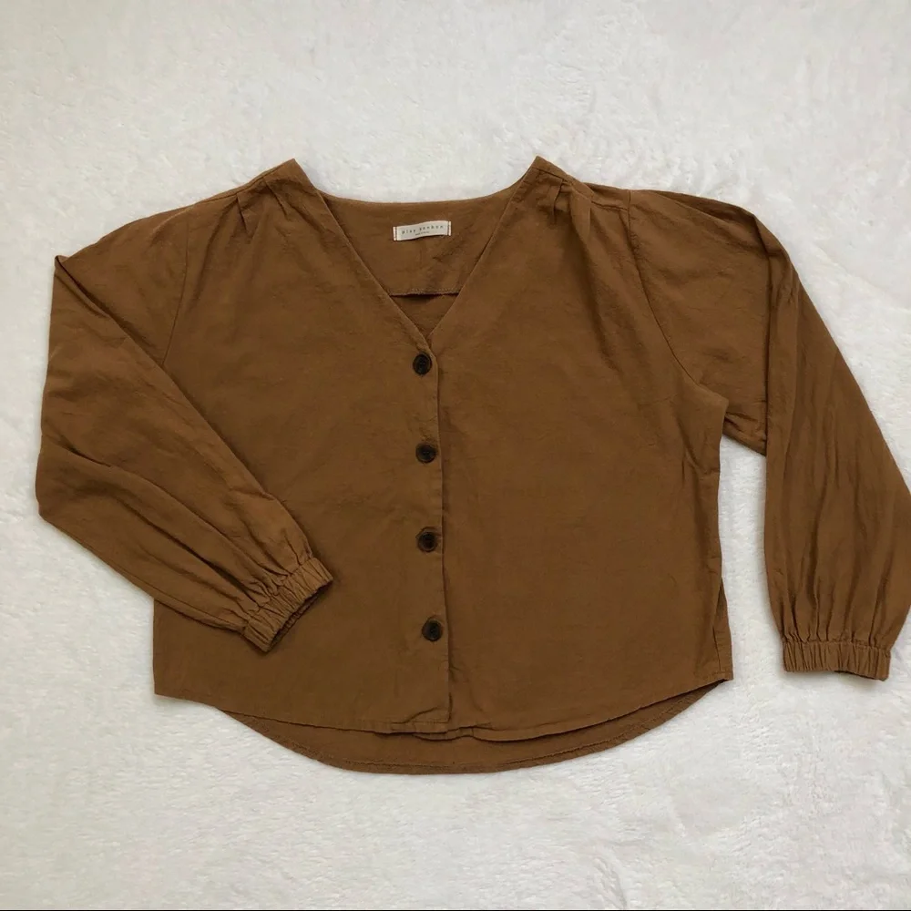 play bonbon, Long Sleeve Button Down Shirt, Size L - Picture 5 of 15